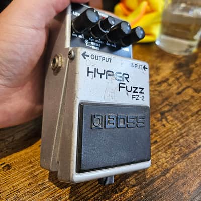 Boss FZ-2 Hyper Fuzz (Silver Label) 1993 - 1997 - Silver image 7