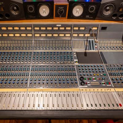 Neve 8068 Mixing Console 1970s - Blue/Grey image 3