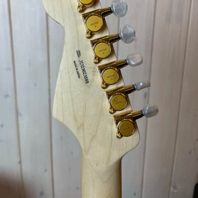 Fender Richie Kotzen Strat MN 2024 - Transparent Red Burst image 8