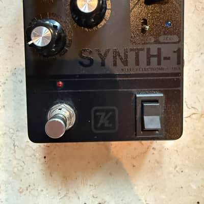 Keeley Synth 1 Reverse Attack Fuzz Wave Generator 2019 - Limited Edition Blackout image 1