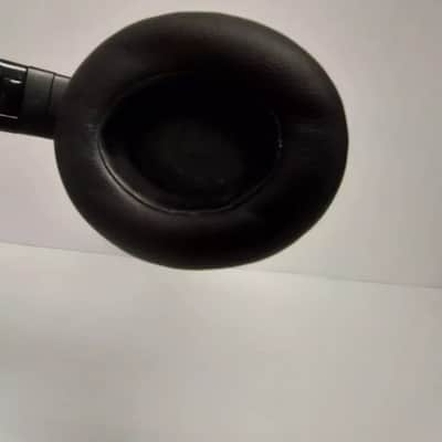 Apple MX32LL/A Beats studio 3 Headphones image 17