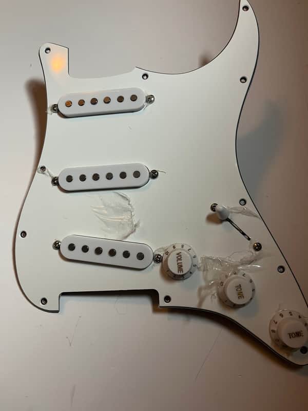 JJ Strat pickup assembly 2023 - White 3ply image 1