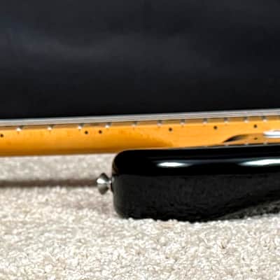 Fender Vintera '50s Stratocaster Modified with Maple Fretboard 2021 Model with 75th stamp in 2-Color Sunburst image 19