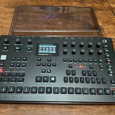 Elektron Analog Four MKII 4-Voice Tabletop Analog Synthesizer - Black image 2