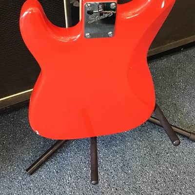 Squier MINI STRATOCASTER LATE 2000’s - RED image 17