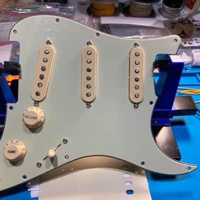 Stratocaster VINTAGE Hand wound single coil pickups in loaded 5-way pickguard image 1