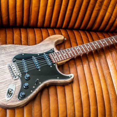 Momose Momose MC2 STD NJ CHG Oil Finish 2020 image 6