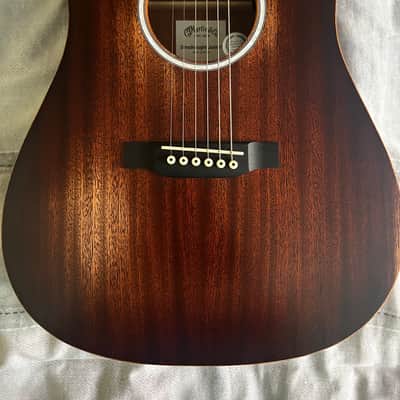 Martin D JR-10E Streetmaster Left-Handed 2021 - 2024 - Mahogany Burst image 5