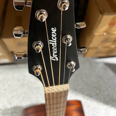 Breedlove Discovery S Concert Acoustic Guitar - Mahogany image 4