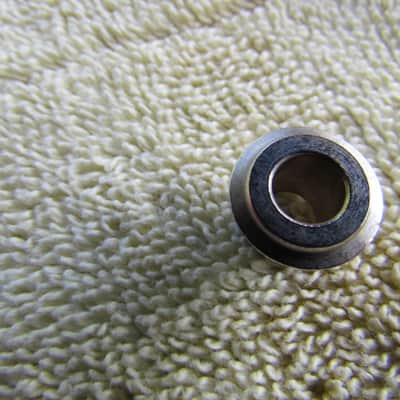Wide Flange Tuning Machines Bushings Set Of 6 Bushing Wide Flange Nickel Bushing READ ENTIRE DESCRIPTION image 2