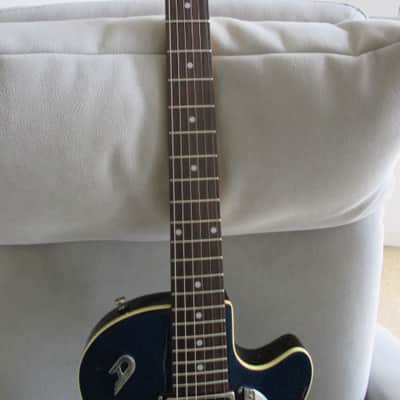 Duesenberg Star Player Special 2017 - Blue Sparkle image 3