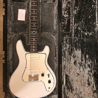 EGC TB-500  2020 Alpine White (Travis Bean*) image 2