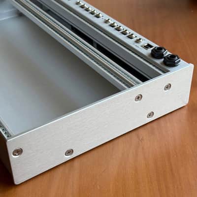 Intellijel 4U 62HP Palette Eurorack Synth Case 2019 - Present - Aluminum image 5
