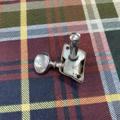 One Vintage Univox Japan Guitar Tuner, Treble Side ~ High Flyer image 4