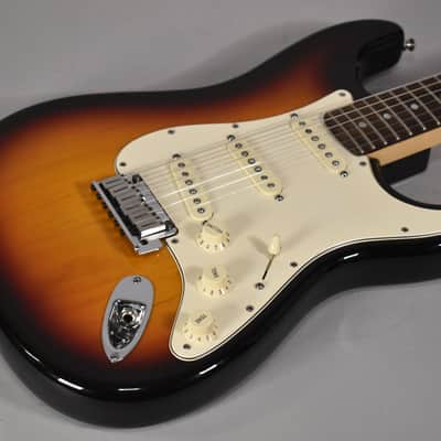 2006 Fender 60th Anniversary American Stratocaster Sunburst w/HSC image 9
