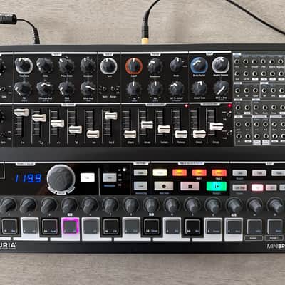 Arturia MiniBrute 2S Desktop Synthesizer