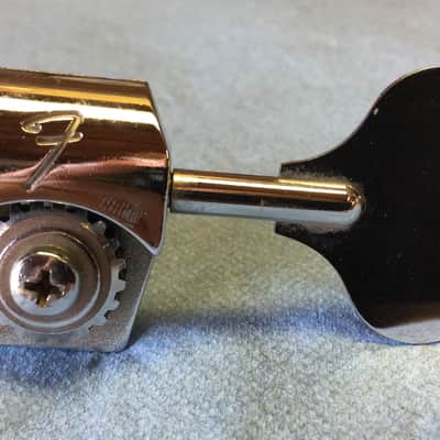 Fender American Standard Bass Tuning Machines image 1