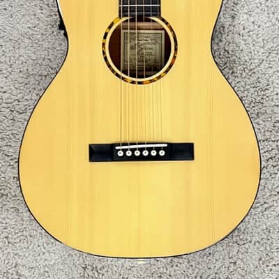 Recording King RP-G6-CFE5 Acoustic-Electric Solid Spruce Top Single O Guitar image 7