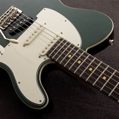 Reverend Pete Anderson Eastsider Baritone Satin Outfield Ivy image 5