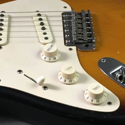 LEFTY! Fender American Vintage ‘57 Reissue Strat Ash Clapton Brownie Tribute Stratocaster Custom Relic Nitro 7.6 Lb HSC image 21