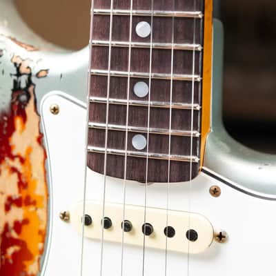 Fender Custom Shop 1965 Stratocaster Super Heavy Relic Electric Guitar - Super Faded Aged Firemist Silver over 3-Color Sunburst with Hardshell Case image 9