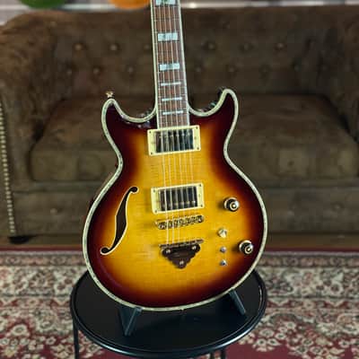 Ibanez AR520HFM-VLS Artist - Violin Sunburst - NEW - Special Deal image 1