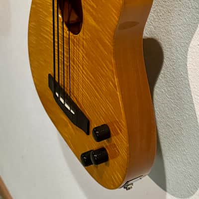Kiesel AC40 Bass Guitar, 2000s - Natural/Gloss image 4
