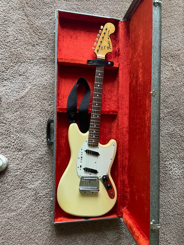 Fender Mustang Guitar with Rosewood Fretboard 1973 - 1974 - Olympic White image 1