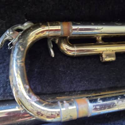 Yamaha YTR-2320 Trumpet. Japan. Good cond if get curves un-stuck. With case & MP image 2