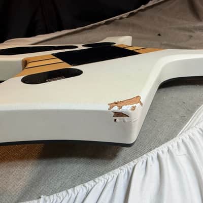 B.C. Rich Warlock Extreme White Electric Guitar image 3