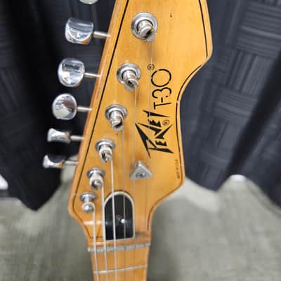 1982 Peavey T-30 USA Electric Guitar – Ultra-Slim Neck – Super Ferrite Pickups – Original Hard Case image 13
