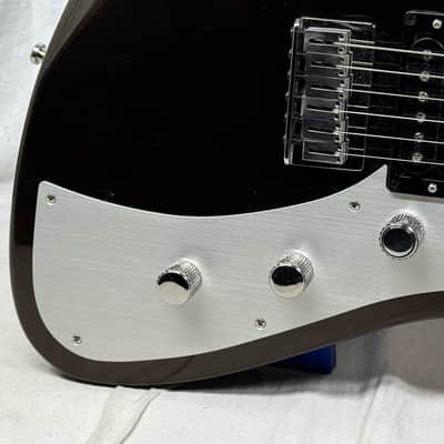 Fender American Ultra II 2 Meteora Guitar with COA + Case 2025 - Texas Tea / Ebony fingerboard image 7