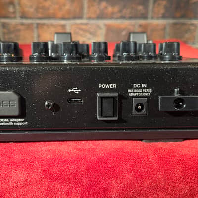 Boss ME-90 Guitar Multiple Effects w/ Original Box image 10