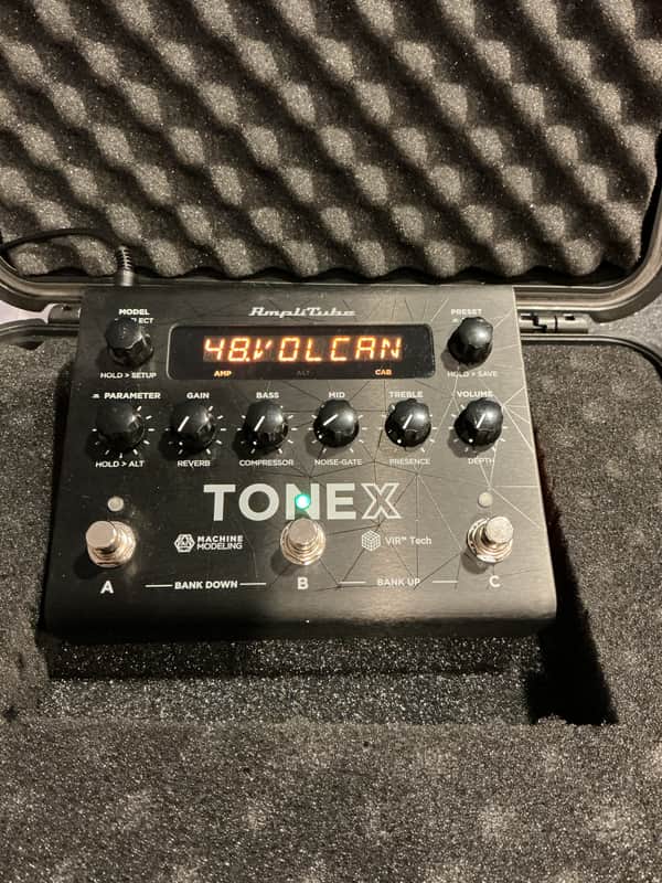 IK Multimedia ToneX Pedal 2023 - Present - Black with Hard Case and Desktop Riser image 1