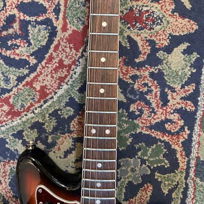 Fender American Vintage '65 Jazzmaster 2013 - 2017 - 3-Color Sunburst image 3