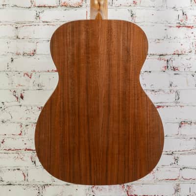 Mint Martin - Special USA Run - 000 Size 14-Fret Acoustic Guitar - Walnut Satin w/Case image 7