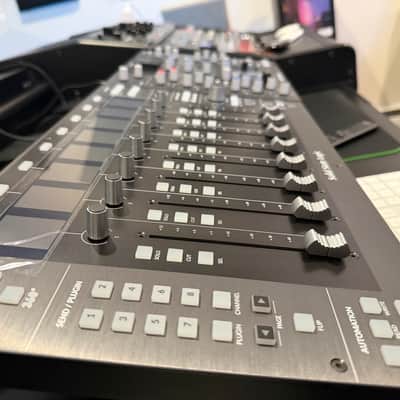 Solid State Logic SSL UF8 DAW Controller 2021 - Present - Black image 2