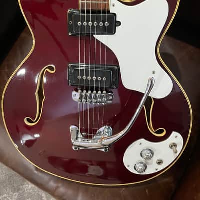 Mosrite Celebrity 2 1967 Translucent Wine Red image 3