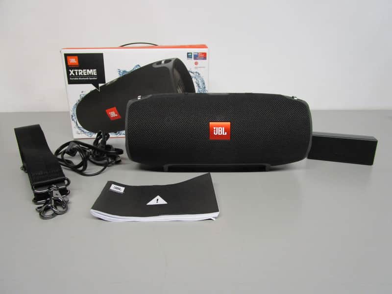 JBL XTREMEBLK Xtreme Splashproof Portable Bluetooth Speaker image 1