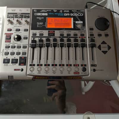 Boss BR-900CD Digital Recorder Version 2 MINT image 2