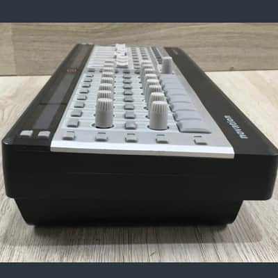 Novation ReMOTE Zero SL Desktop MIDI DAW Controller 2006 - Silver image 2
