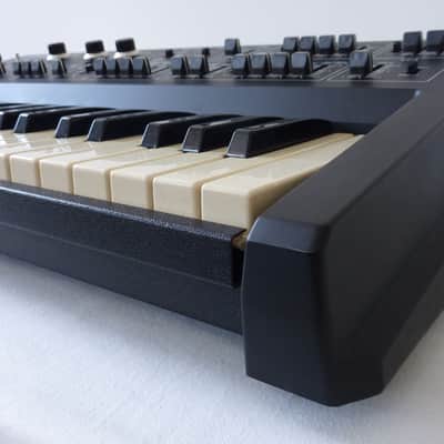 Roland SH1 - Serviced - super condition image 7