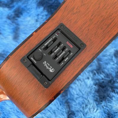 2000 Martin DC-1E Acoustic Guitar - Natural image 15