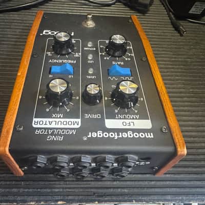 Moog MF-102 Moogerfooger Ring Modulator //ARMENS// image 3