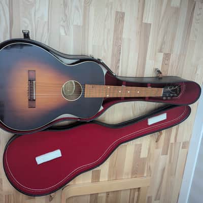 Levin Model 52 1946 - Sunburst image 1