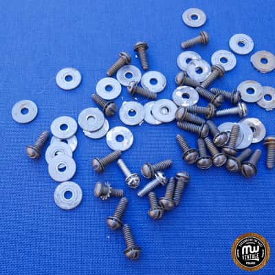 Camco Lugs Mounting Screws 32 Pieces Long image 2