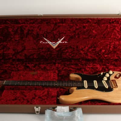 Fender Custom Shop Limited Edition Custom '62 Stratocaster Journeyman Relic with Closet Classic Gold Hardware 3A Rosewood Fingerboard Aged Natural CZ581418 image 12