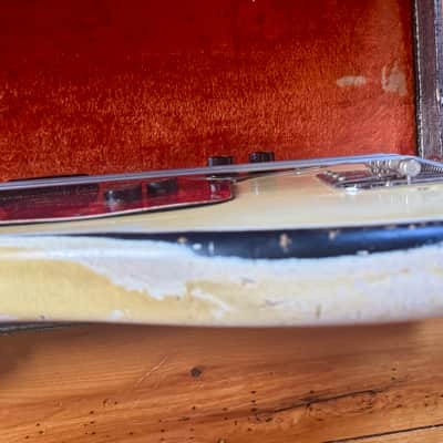 Fender Mustang Bass 1966-67 - White image 10