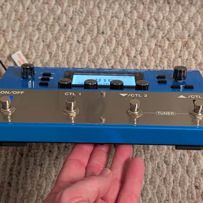Boss SY-300 Guitar Synthesizer 2015 - Present - Blue image 4