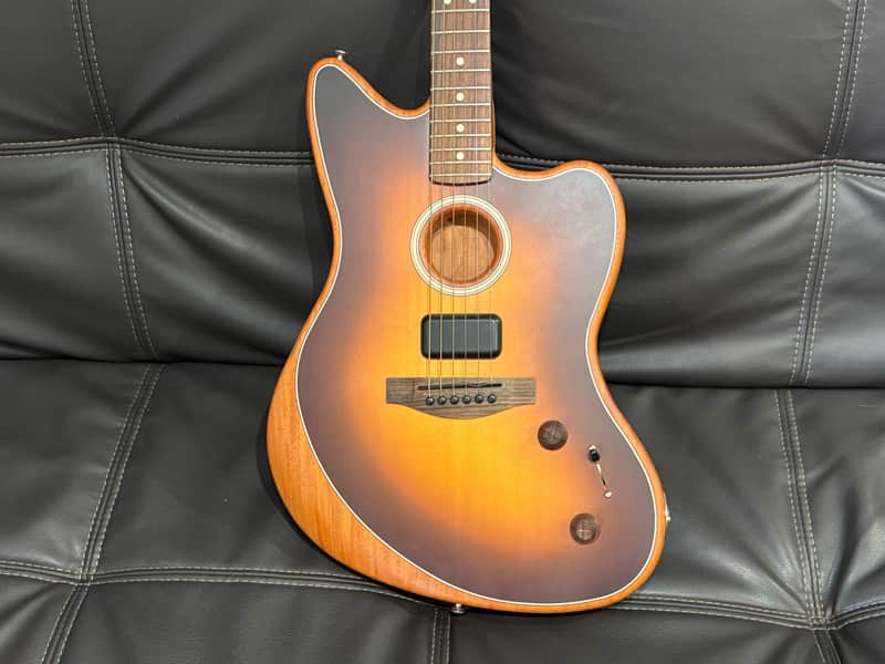 Fender Acoustasonic Player Jazzmaster